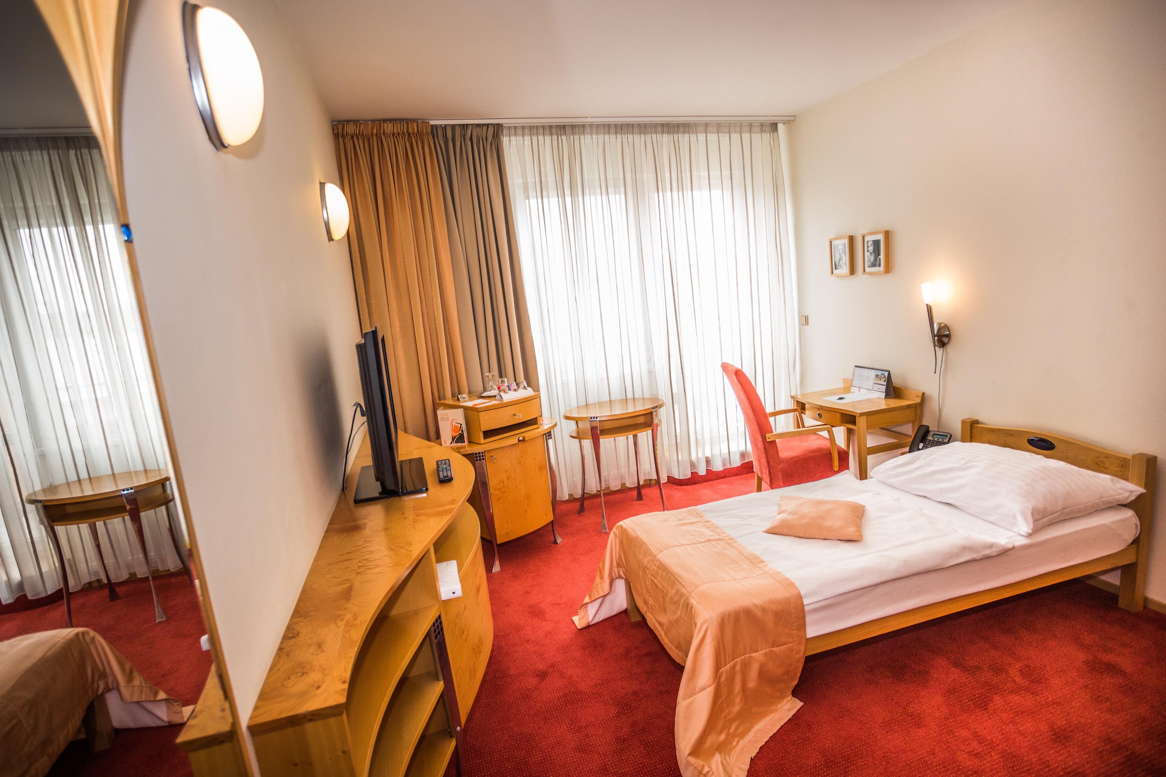 ברטיסלאבה Hotel Set מראה חיצוני תמונה