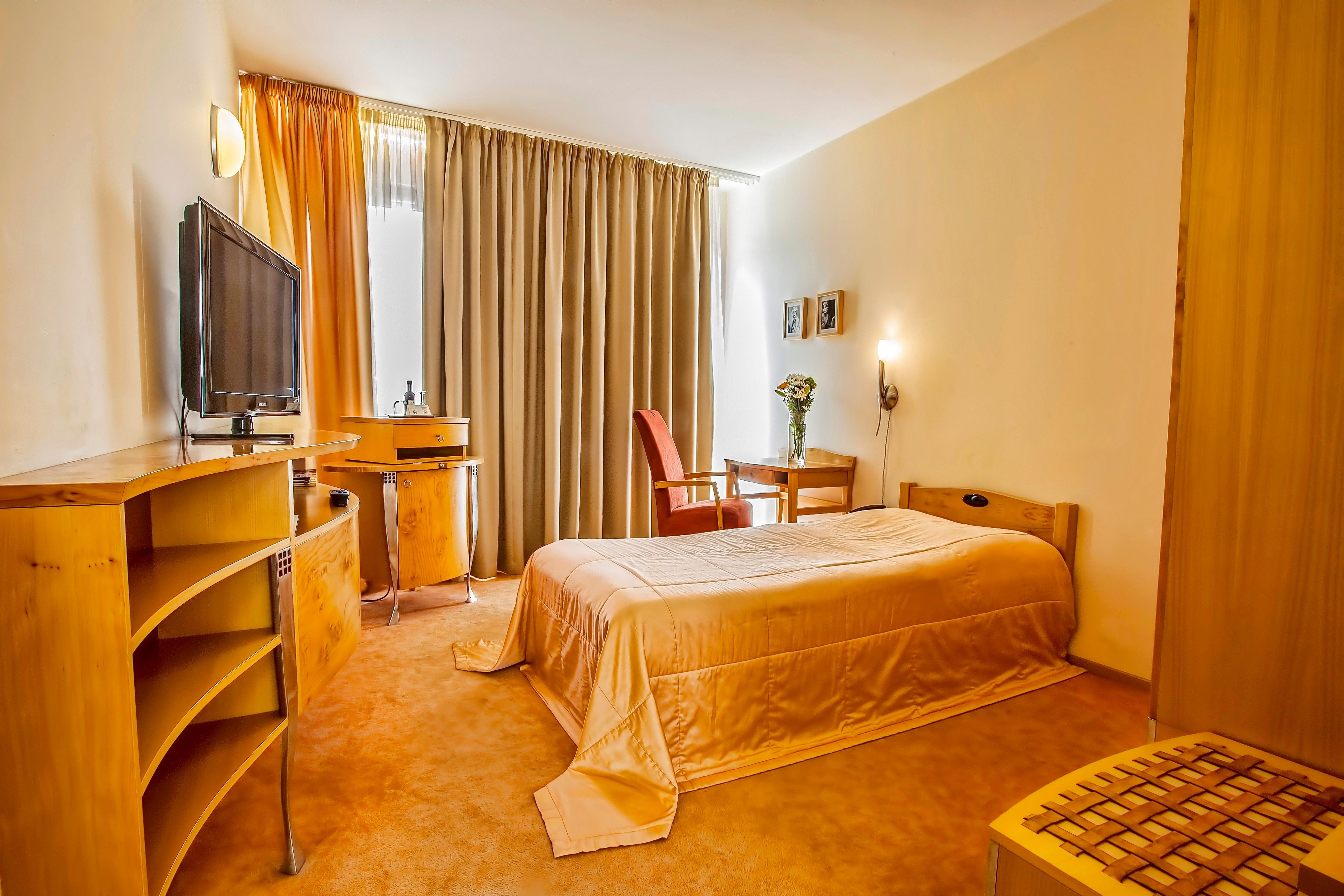 ברטיסלאבה Hotel Set מראה חיצוני תמונה
